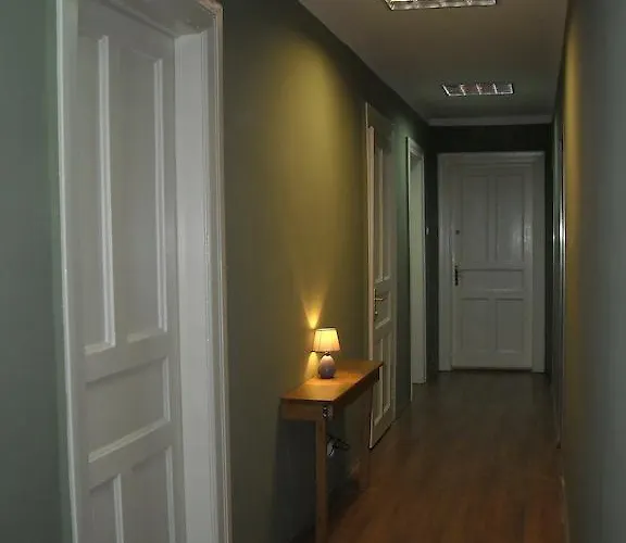 Alloggio in famiglia Words & Swords