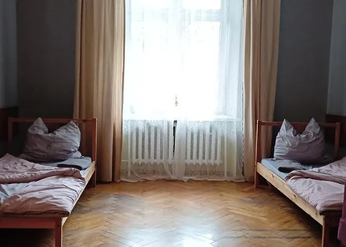 Words & Swords Privatunterkunft