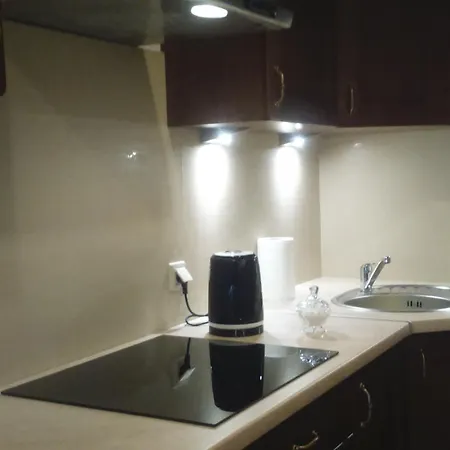 Words & Swords 民宿 *